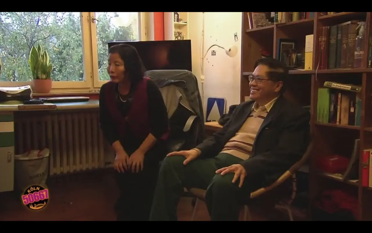 Köln 50667 — Heinrich Songmin Berger (Henny) als Lee Puck mit der Elli-Gang (u. a. Luis Smir)
